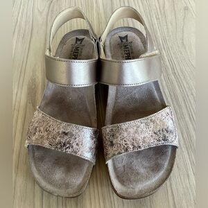 Mephisto Bronze and Beige Sandals
